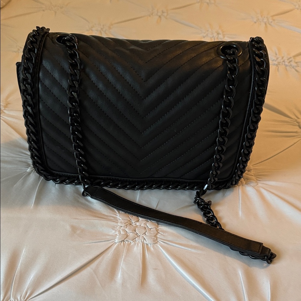Aldo Black Quilted Chain Shoulder Bag